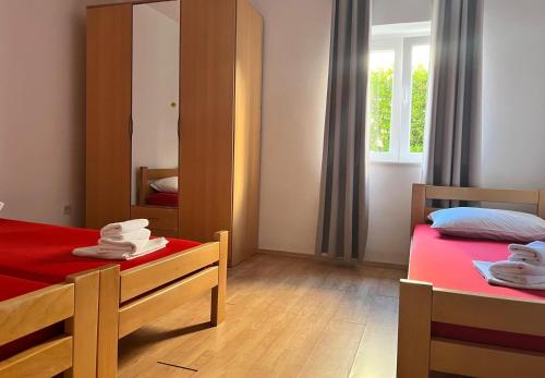 Gallery image of Apartments REM in Novalja