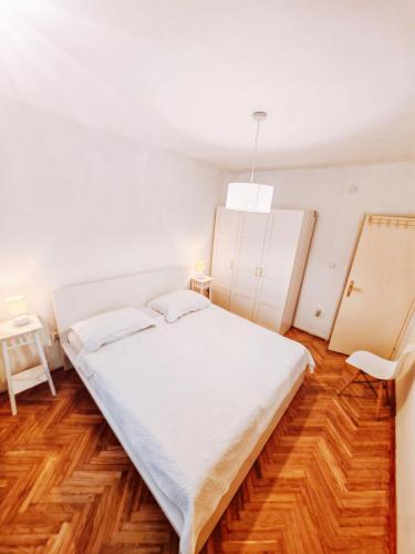 Apartment Filip&Matej - near old town
