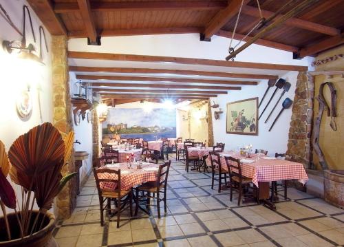 Restaurace v ubytování Hotel Alceste