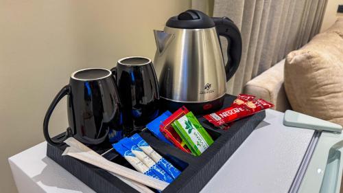 Kemudahan buat kopi dan teh di Rewaq resident