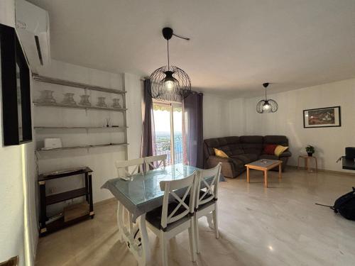 Piso amplio y luminoso ideal para pasar unos días