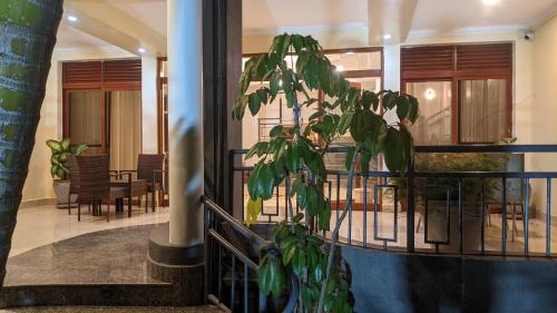 Posezení v ubytování OMX Hotel Kimihurura