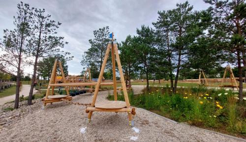 Детская игровая зона в PB Comfort Stay - 2Bedrooms & Free Parking