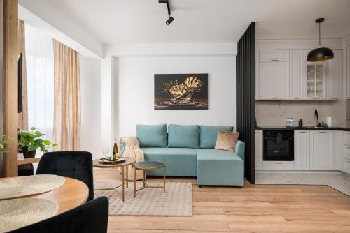 Praga Komorska Delightful Apartment by BookingHost