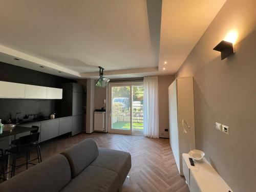Suite 08