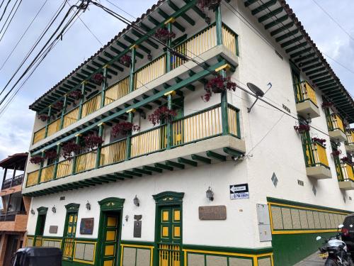 Gallery image of Hotel Vegas Del Rio Támesis in Támesis