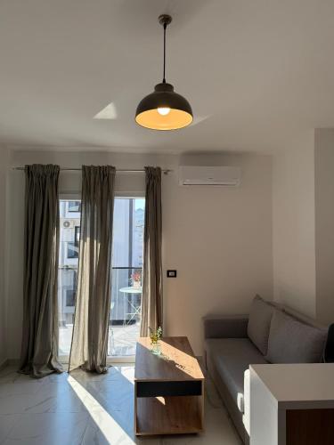 Shengjin Apartment on the beach