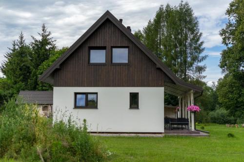 Κήπος έξω από το Wigierska Piertówka