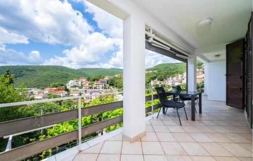 1 Bedroom Stunning Apartment In Rabac