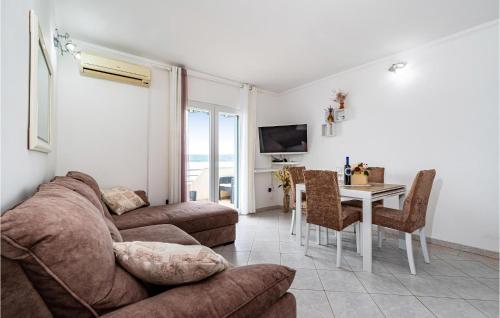 Posezení v ubytování Gorgeous Apartment In Krusevo