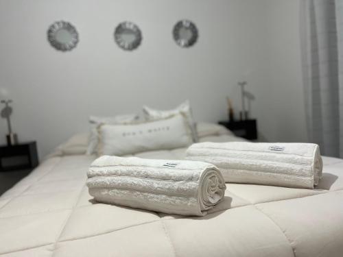 Giường trong phòng chung tại Departamento Bv carcano - costanera !!