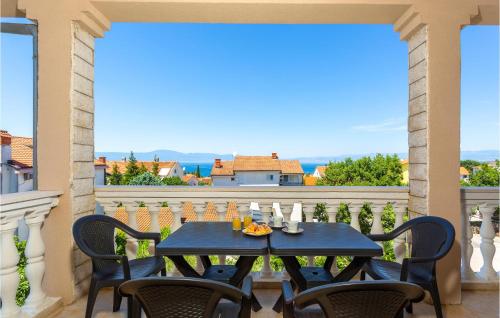 Cozy Apartment In Malinska With Wifi
