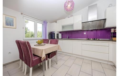 Stunning Home In Kastel Sucurac