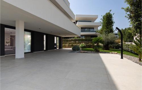 Amazing Apartment In Malinska