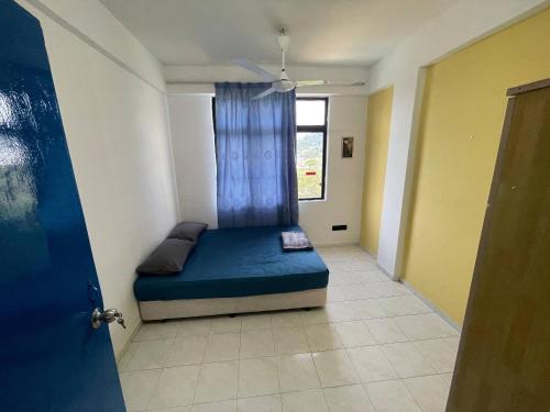 Postel nebo postele na pokoji v ubytování Sunny Grove 3 ROOMS by EZYHOME MELAKA