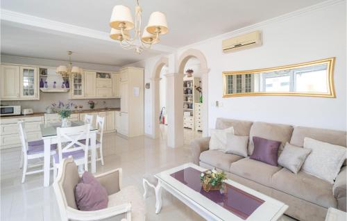 Amazing Home In Cavtat