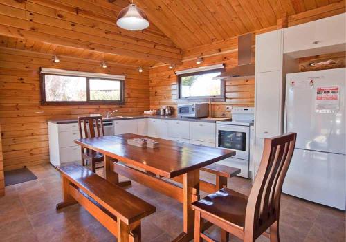 Kuchyň nebo kuchyňský kout v ubytování Hall's Cabin - Lake Tekapo