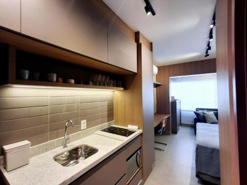 Kuchyň nebo kuchyňský kout v ubytování 2213 Sofisticação, conforto e tecnologia em Moema