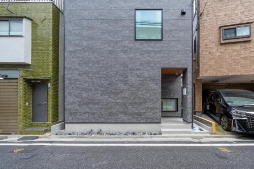 Tokyo Waseda Base