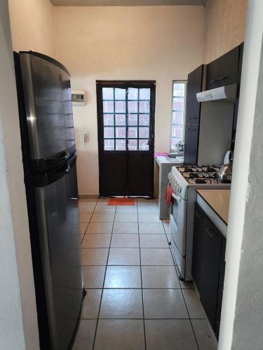 Una cocina o cocineta en A house for total comfort and relaxation