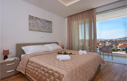 Beautiful Home In Trogir With Sauna