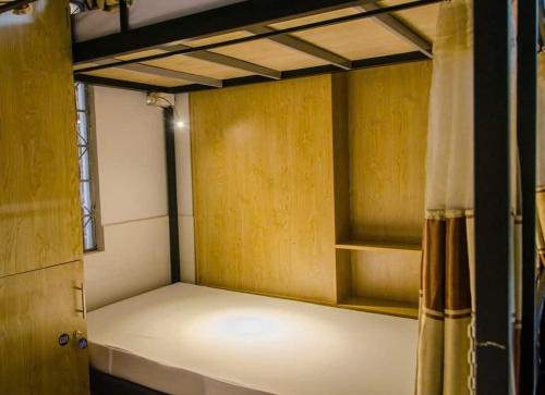 Katil atau katil-katil dalam bilik di SHARE Hostel & Coffee