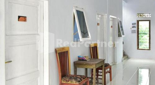 Fotografie z fotogalerie ubytování Fanta Home @ Pronojiwo Lumajang RedPartner v destinaci Lumajang
