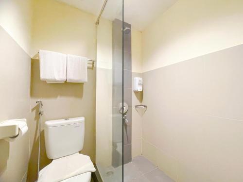 Koupelna v ubytování Noormans Hotel Semarang
