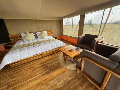 Gallery image of Dove Serengeti Luxury Camp in Serengeti National Park