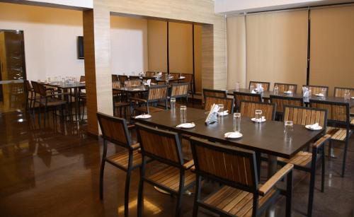 Restaurace v ubytování Grand Gardenia