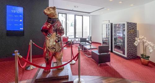Et tv og/eller underholdning på Best Western Plus Plaza Berlin Kurfürstendamm