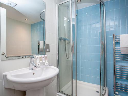 Un baño de Valley Gallery - 27075