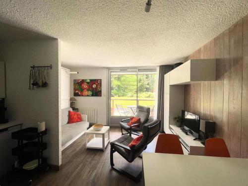 Résidence Cote Brune 2 - Studio cosy et rénové, situé au pied-des-pistes et écoles de ski MAE-5221