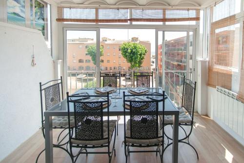 WELCS APARTAMENTO 271 EMP cerca de la playa