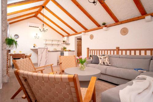 Villa Marea - Old Town Retreat