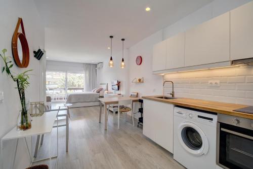 Golden Mile Studio Apartament