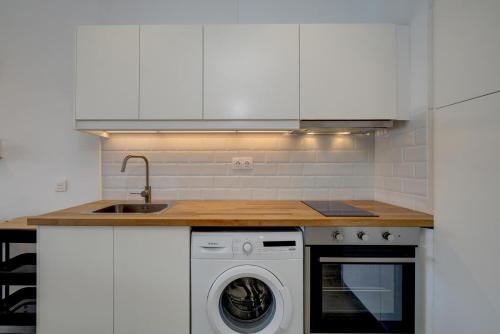 Golden Mile Studio Apartament photo 13