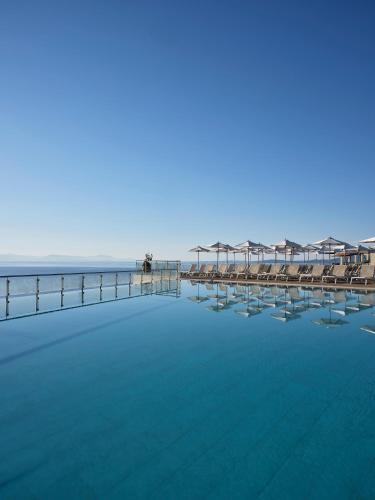 Aeolos Beach Resort — Pool view