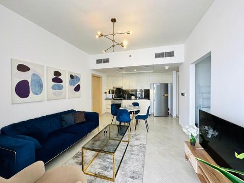 Fully Furnished and High Floor Unit in Al Jaddaf