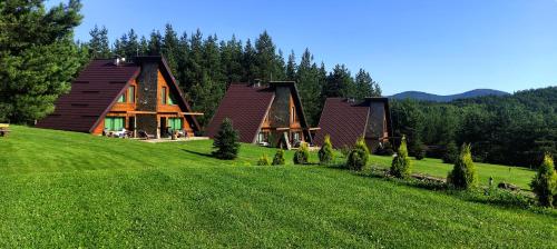 Fotografie z fotogalerie ubytování Forest Houses,Форест Хаусис v destinaci Godech