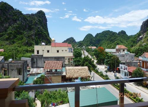 En balkong eller terrass på Thanh Phat Phong Nha