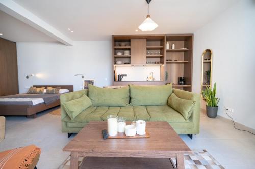 Athens Central Skyline Studio by ΜΡS