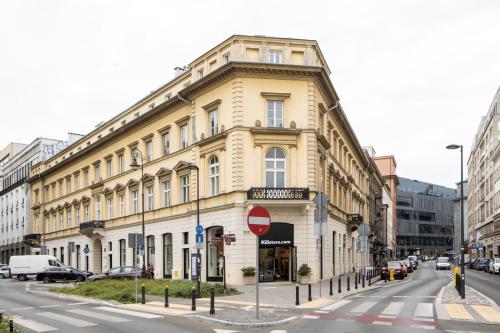 Apartament w kamienicy na Żurawiej