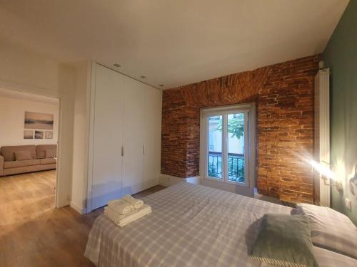 Ένα ή περισσότερα κρεβάτια σε δωμάτιο στο Apartamento nuevo junto a la bahía P C