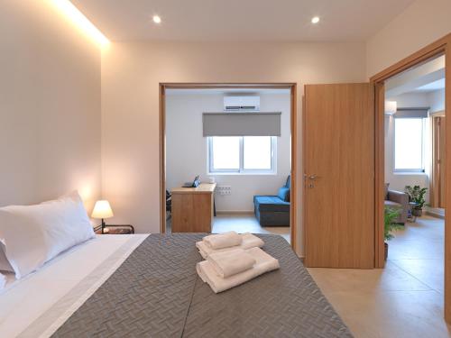 Stylish Apt in the Heart of Athens - 2' from metro