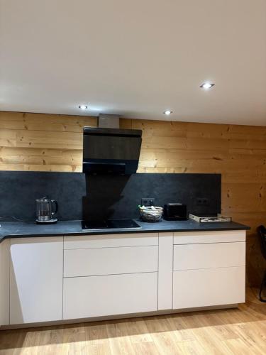 Η κουζίνα ή μικρή κουζίνα στο Appart Antoine les angles