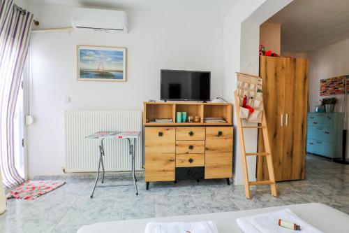 Pepi's Studio Apartment
