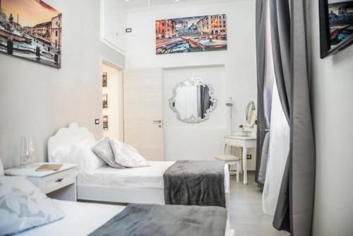 Postel nebo postele na pokoji v ubytování Central Luxury Apartment