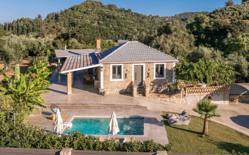 Bassein majutusasutuses Binios Villa - private pool, walking distance from the Beach või selle lähedal
