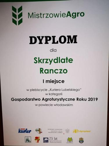 a sign that saysiopolisamine rancho mirereo at Skrzydlate Ranczo in Włodawa